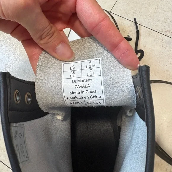 Dr. Martens White Leather Ankle Boots with Black Trim - Picture 4 of 4